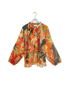 Load image into Gallery viewer, One Hundred Stars Fans Scarlet PussyBow Blouse