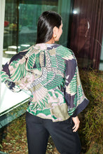 Load image into Gallery viewer, One Hundred Stars Crane Emerald Kimono

